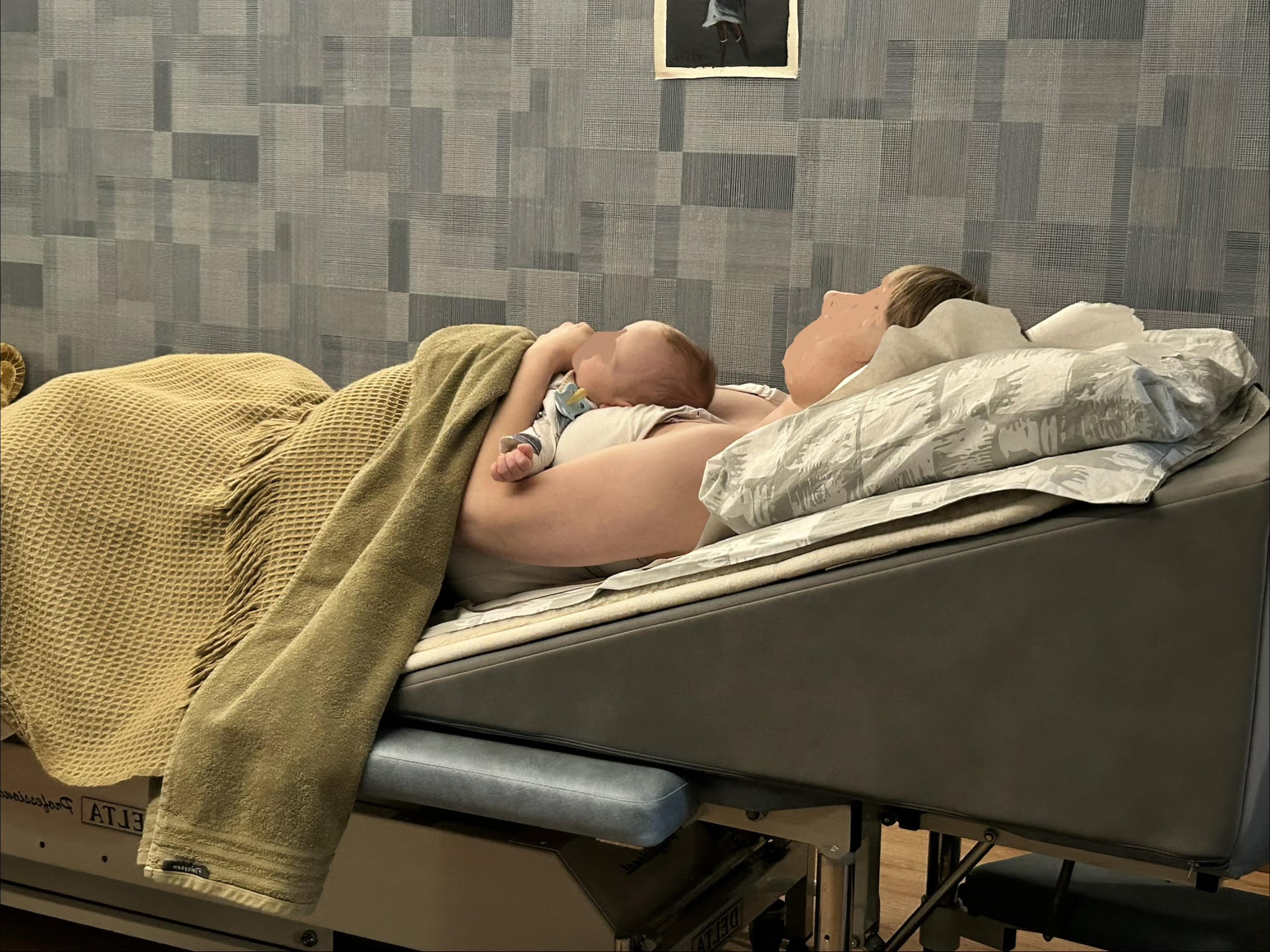 Äiti ja vauva vastaanotolla